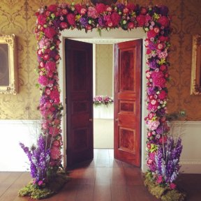 Free-standing Arch Frame